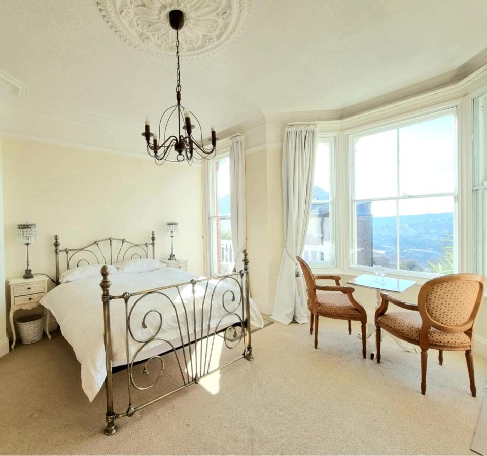 West Hill Retreat Edwardian Balcony Ensuite With Room Served Breakfast & Free Parking Newport Beach Exterior foto