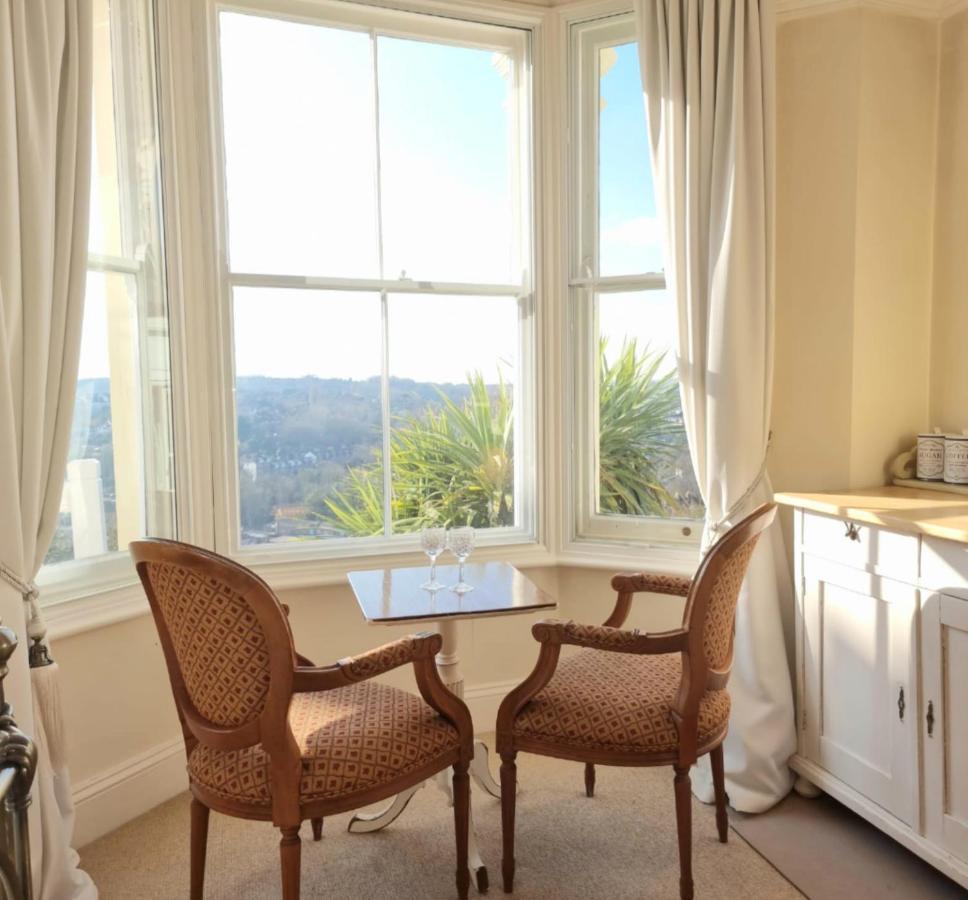 West Hill Retreat Edwardian Balcony Ensuite With Room Served Breakfast & Free Parking Newport Beach Exterior foto